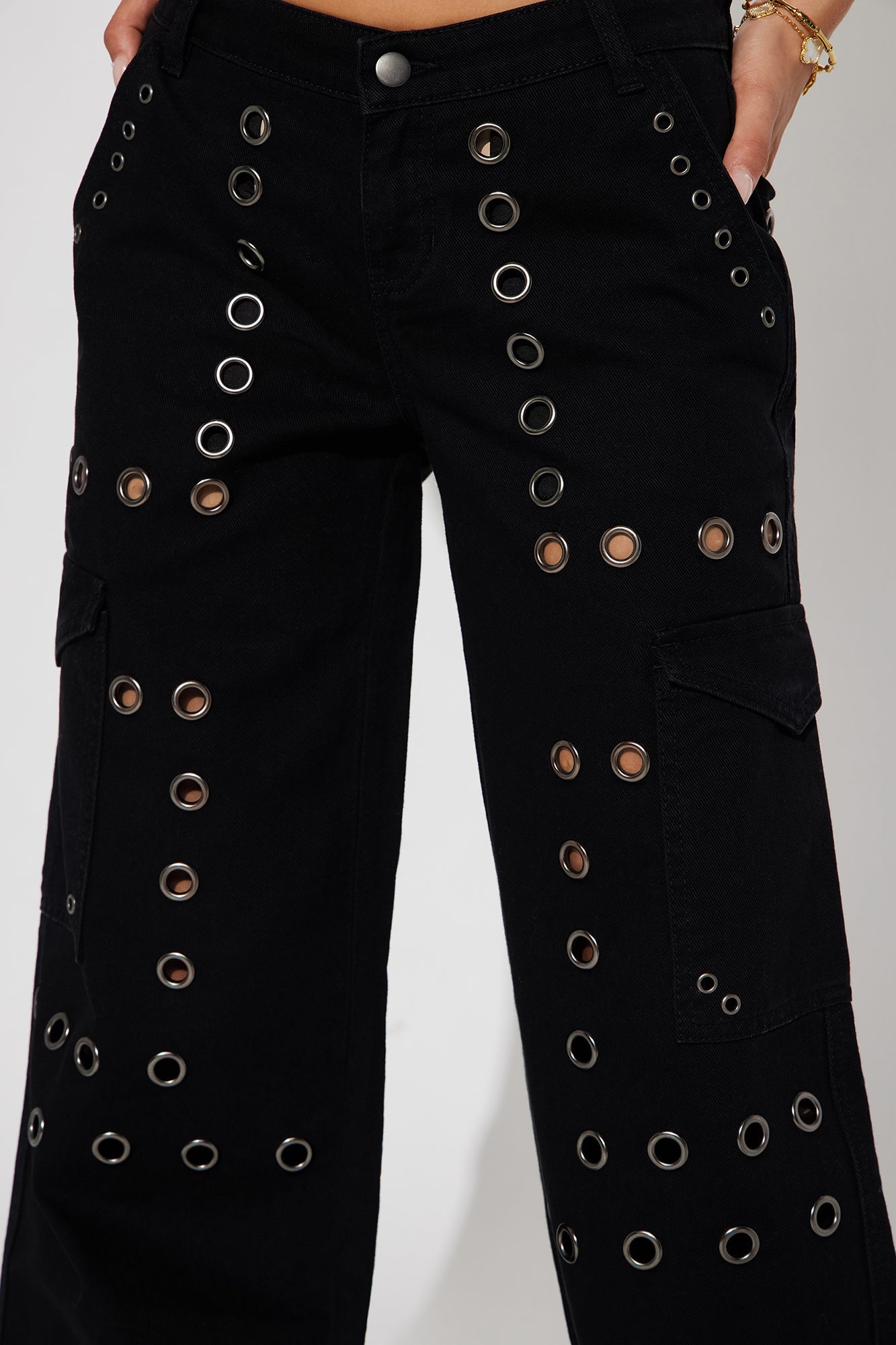 Undeniable Cargo Jeans - Black Wash