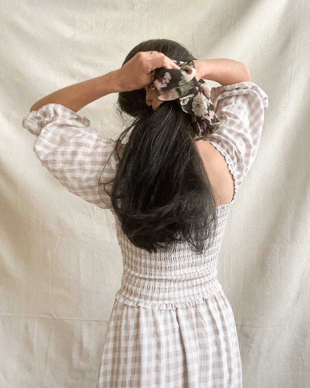 Cordelia Oversize Scrunchie - Black