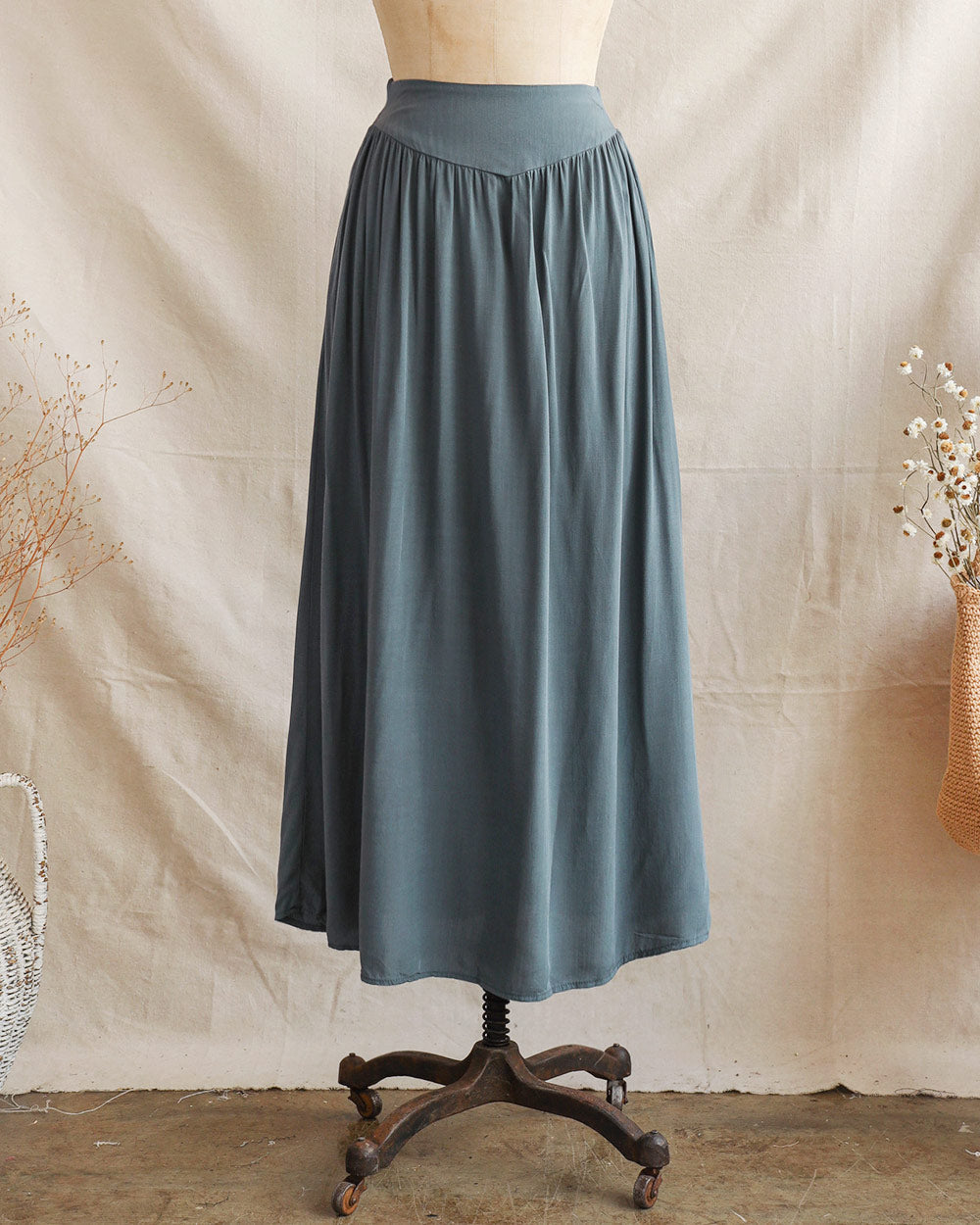 Eris Aligned Skirt