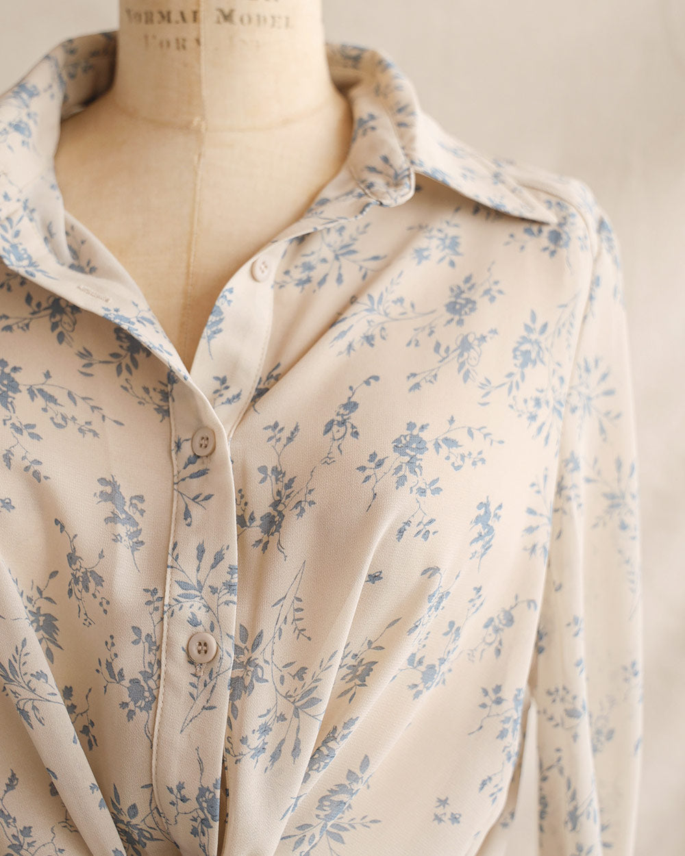 Time Worn Wallpaper Top