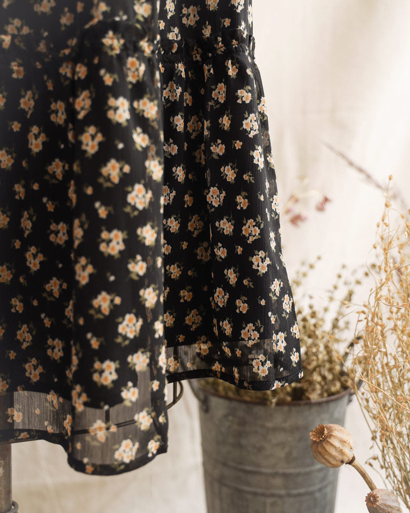 Dozing in the Daisies Skirt