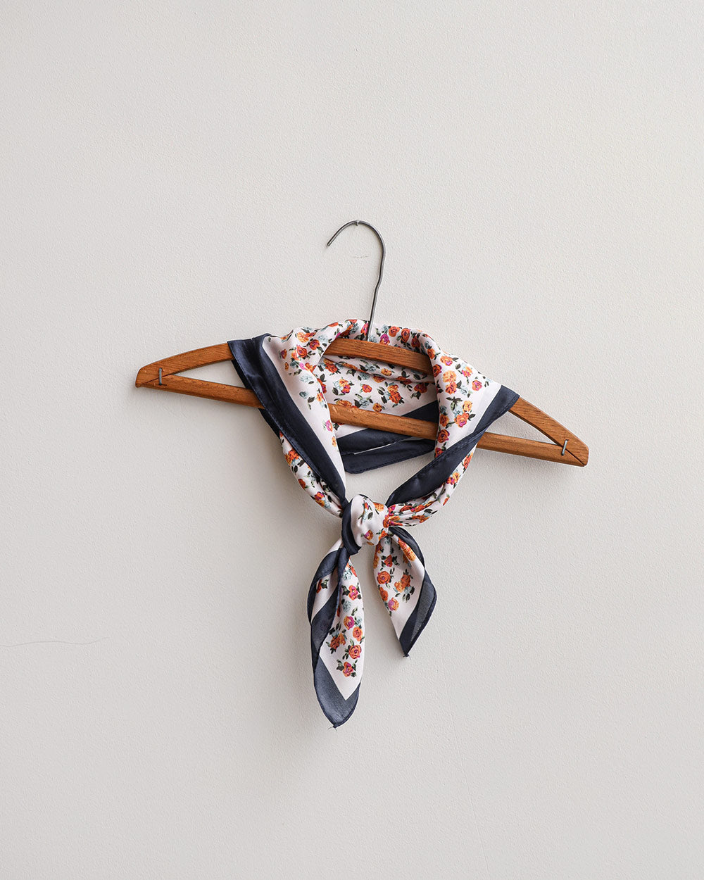 Le Jardin Floral Scarf