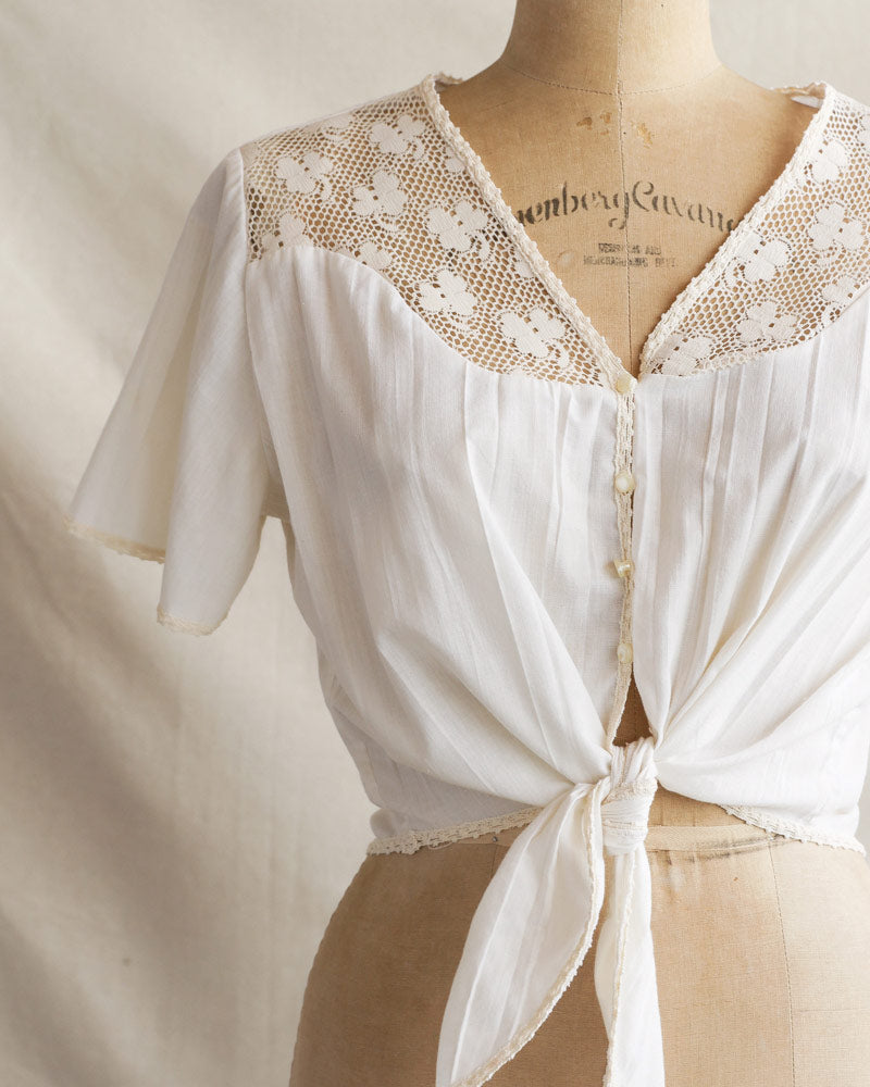 Claire Beau Blouse