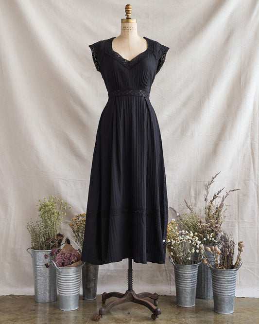 Festin de Babette Dress