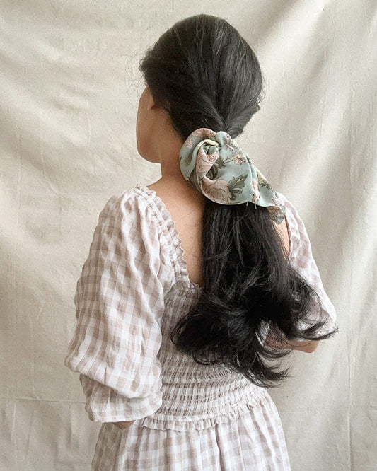 Cordelia Oversize Scrunchie - Sage