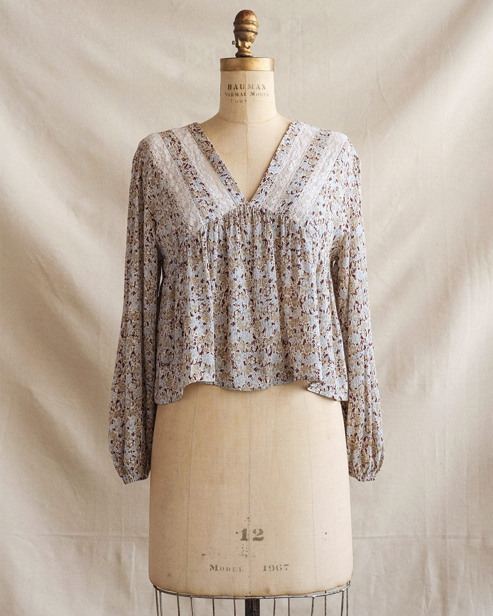 Dried Arrangements Top